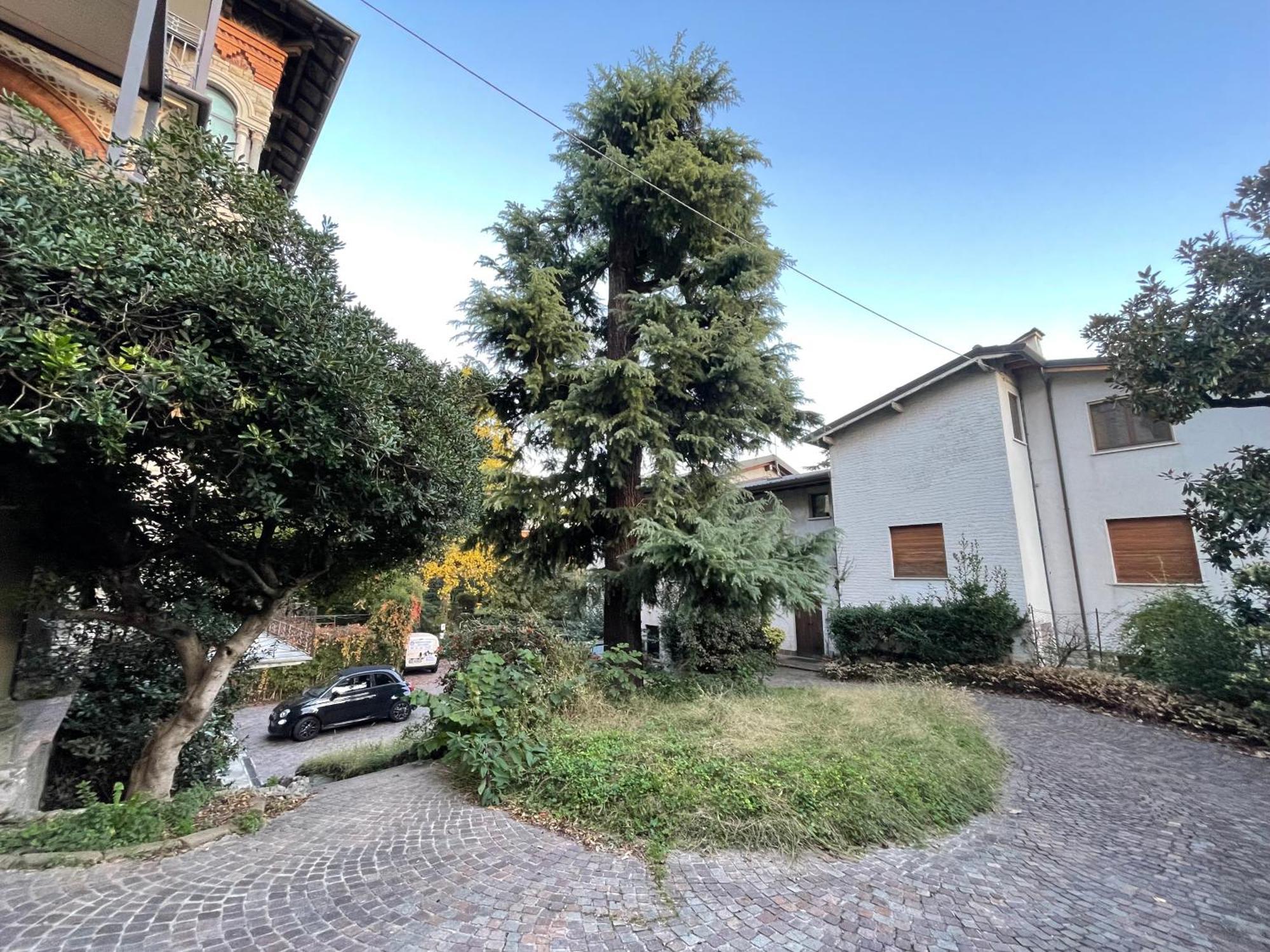 Bg Royal Con Parcheggio - Vista Citta Alta Bérgamo