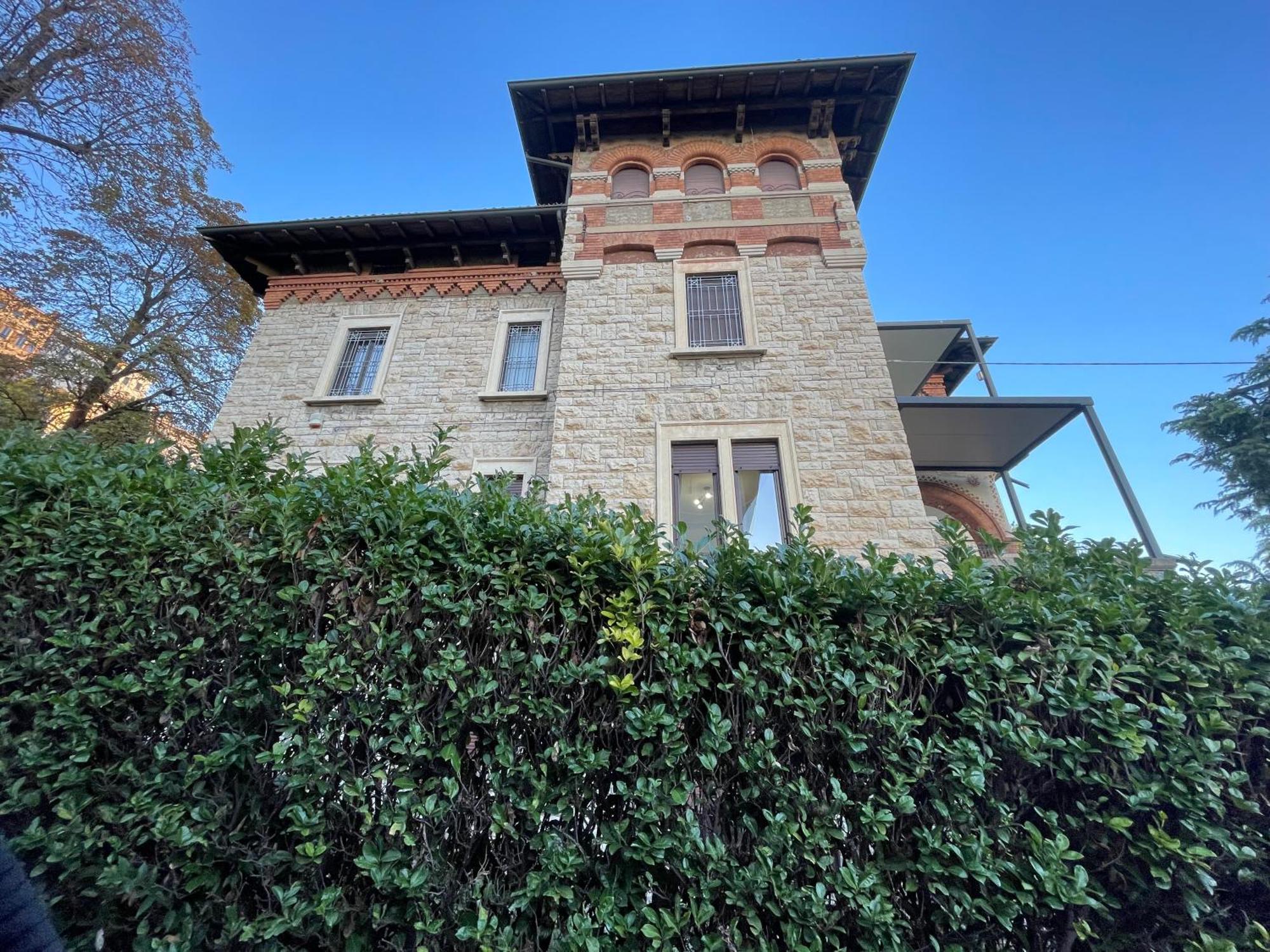 Bg Royal Con Parcheggio - Vista Citta Alta Apartamento *