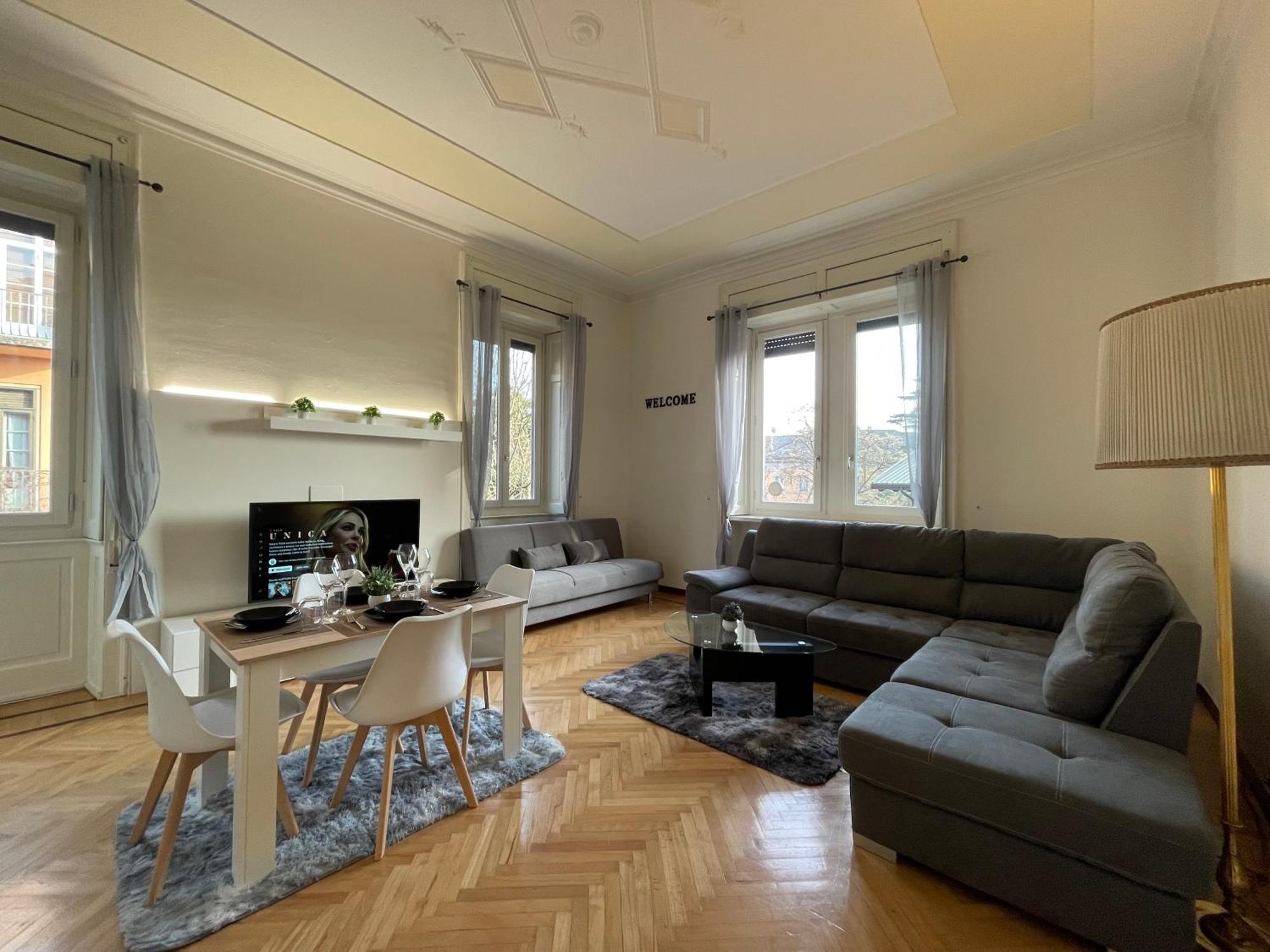 Bg Royal Con Parcheggio - Vista Citta Alta Apartamento Bérgamo